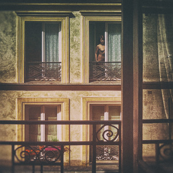  / Paris