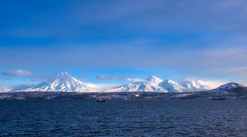 Blue sky / ***