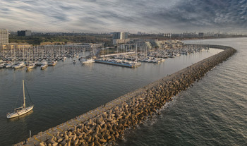 Ruhige Harbor / ***