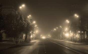  / Road in the Night///