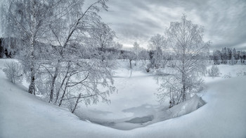 Schnee der Bank / ...