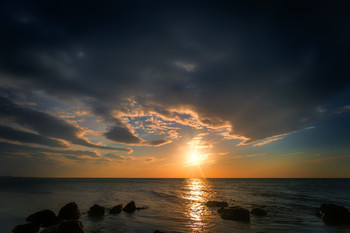 Bei Sonnenuntergang / ***