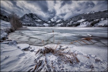 Tauwetter / Bergsee