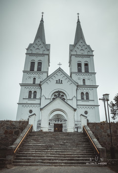 Am Stadtrand / https://vk.com/e.vaguro
https://www.instagram.com/vaguro_v_u_v/
https://web.facebook.com/evgeniy.vagouro
https://www.pexels.com/ru-ru/@10472344