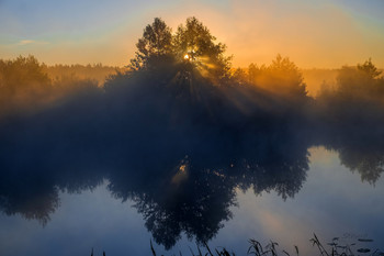 Bei Sonnenaufgang. / ***