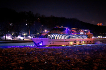 ICEBREAKER / ***