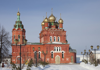 Kirche St. Nikolaus / ***
