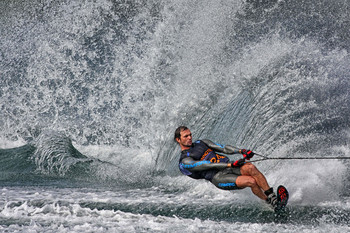 Auf Zug / Waterski Slalom