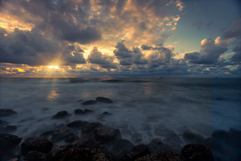 Abendstimmung am Meer / ***