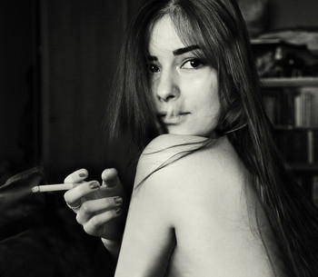 Julia / ***