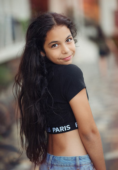 Karina / ...