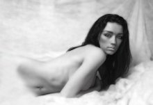 lady in grey / ***