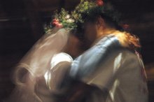 Love is there / ***