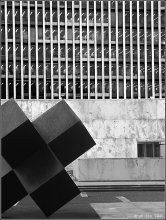 - - - / iz geometrii goroda
