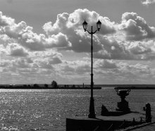 And all the wonderful and lustrous - breathe remembering the past. / ***