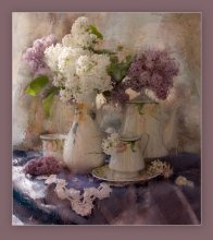 Lilac coffee. / ***