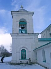 Entering the sanctuary / ***