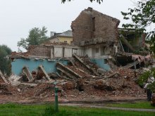 the ruins of "Belarus" / ***