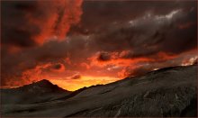 A piece of dead world ... / ***