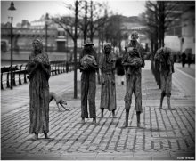 Dead Souls / ***