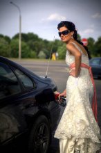 Gas Station Queen / ***