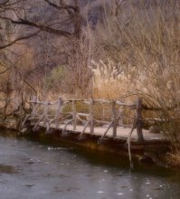 verfallenen Brücke / ***