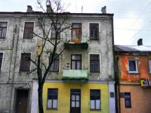 old town / *****