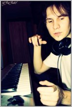  / As he says Life like piano...