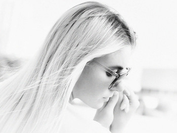 Melancholy / ***