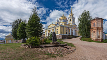 Monastery / ***