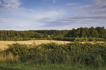 Die Felder sind leer... / Landschaftsaufnahme in der Landschaft Angeln.