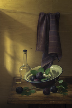 plums / ***