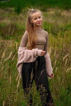 &nbsp; / ***