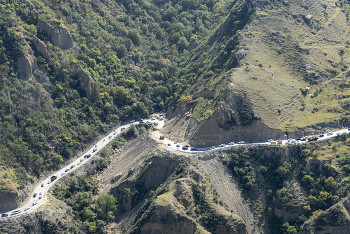 Traffic / ***