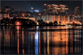 City Lights / ***