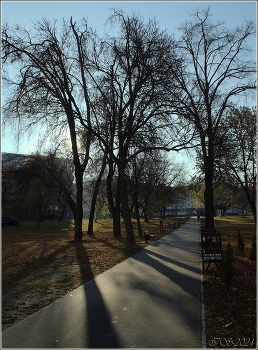 Herbst / [img]https://i.imgur.com/Muo8Tcu.jpg[/img]
 [img]https://i.imgur.com/NgwZcos.jpg[/img]