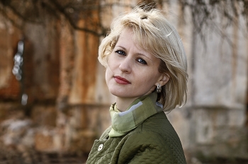 Catherine. / ***