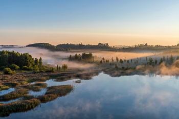 Foggy morning / ***