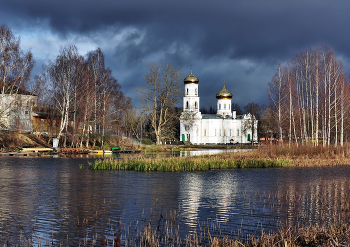 Epiphany Cathedral / ***