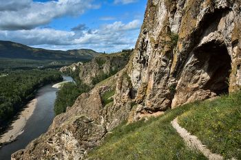 On the bank of the White Yus River in the Togyz-Az rock massif / ***