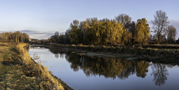 Autumn morning ... / ***