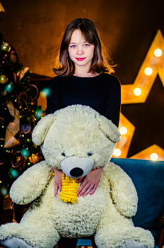 With the bear / ***