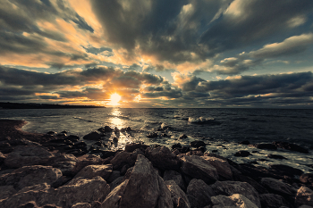 Abendstimmung am Meer / ***