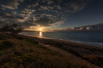 Sunset / ***