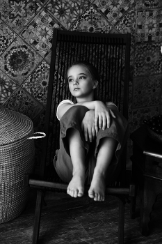 Anya / ***