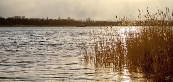 At sunset / ...
