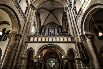 Orgel / ***