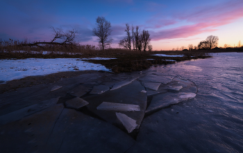 Am Ende des Winters / ***