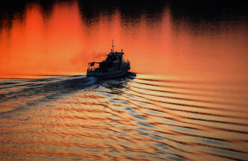 bei Sonnenuntergang / ***