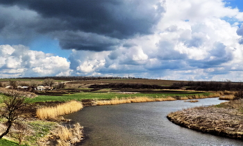 bend in the river / ***